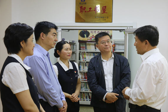 emc易倍·(中国)体育官方网站-EMCSPORTS