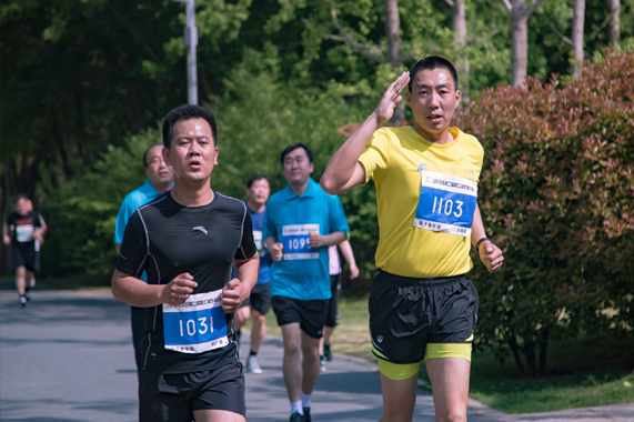 emc易倍·(中国)体育官方网站-EMCSPORTS